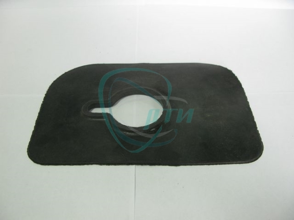 Прокладка наливной трубы