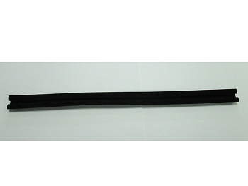 Уплотнитель стекла (опускного) УАЗ-3160, ПАТРИОТ перед. двери нижний БРТ