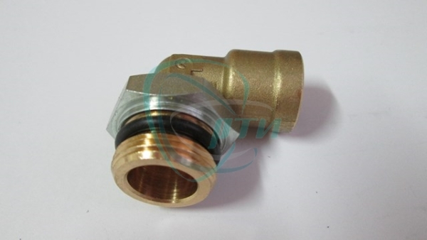 Фитинг металл. 15-М16х1,5 (угловой)