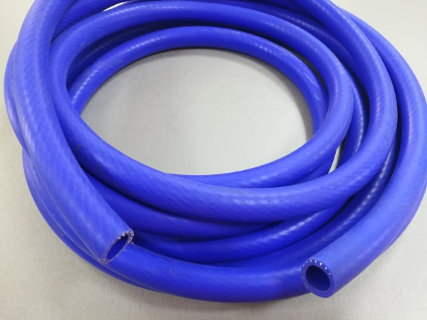 Шланг D16 (до 20 м) 1-но сл. силикон Китай