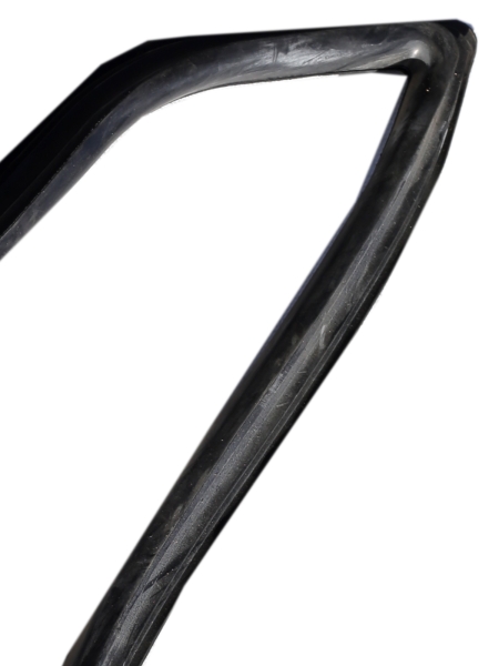 Уплотнитель стекла (боковины) 21099 левый БРТ