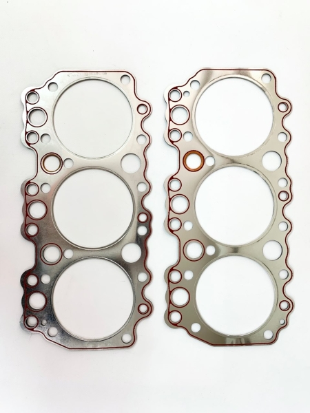 Прокладка головки блока Д-260 (на 3 цил. к-т из 2 шт.) с герметиком усилена (обложена) металлом БЦМ