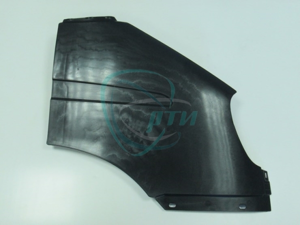 Крыло Г-ль правое пласт. неокраш.