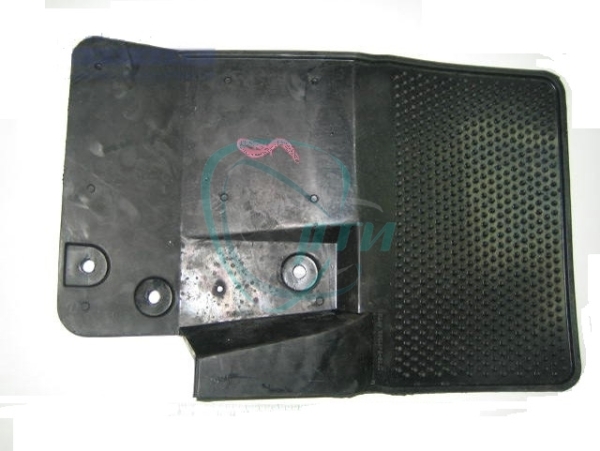 Фартук брызговика Газель перед. правый