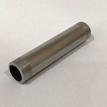 Втулка распорная крепления двигателя Г-3307 (d18х85)