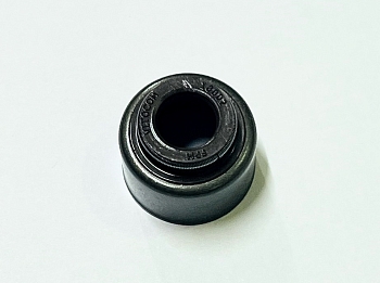 Колпачок маслоотражательный 402дв.