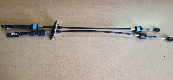 Трос КПП-5 ст. ГАЗель Next под рычаг на панели приборов (к-т 2 шт.)