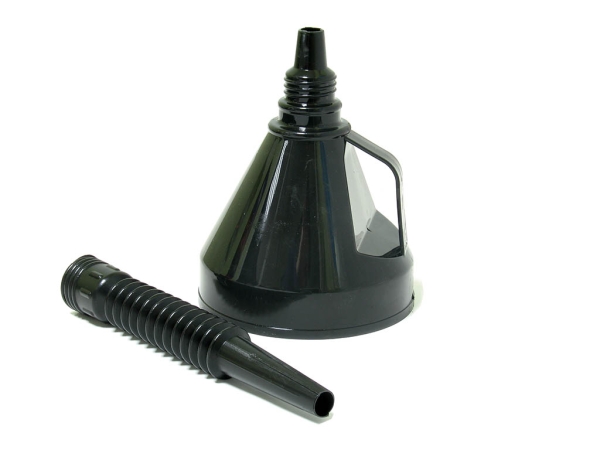 Воронка пластиковая с гибким носиком