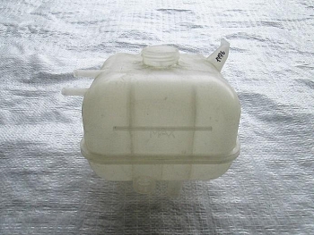 Бачок расширительный Г-ль Бизнес, Г-3309,3308 под датчик уровня