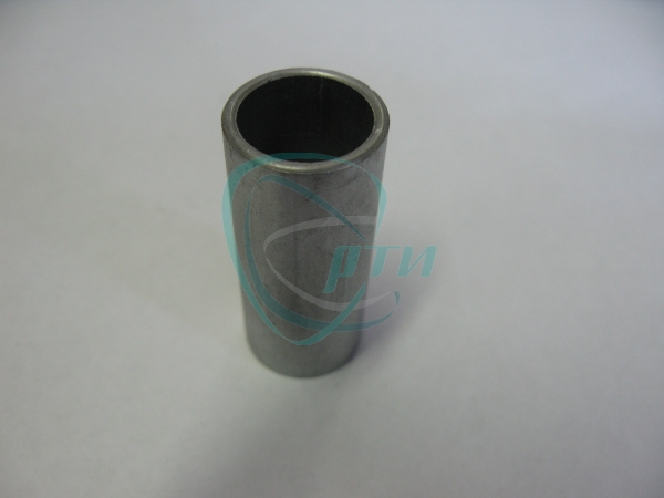 Втулка оси нижнего рычага В-га L=52 (распорная)