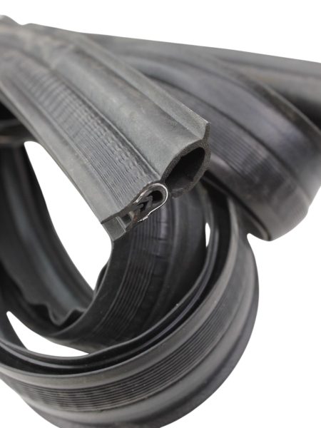 Уплотнитель проема багажника 2108-09, L=3880мм БРТ