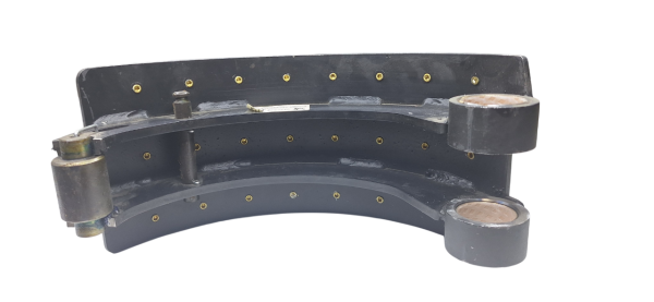 Колодка тормозная ПАЗ 3204, 4230, 4234, 3203 (Россия)