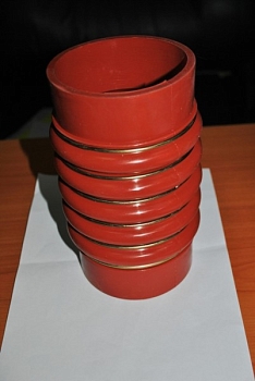 33 Патрубок интеркуллера Камаз ЕВРО (100х110*L210) 5 слоев  красный ПТП