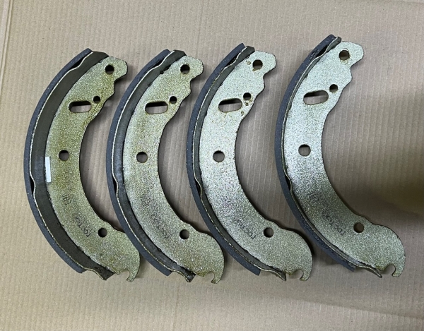 Колодка тормозная ГАЗ 3302 зад. (комп. 4 шт)