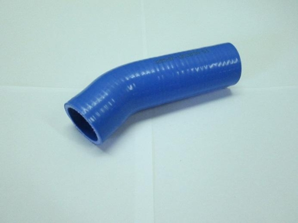 44 Патрубок ПАЗ-3205 ММЗ-245 "GRS" угловой Сербия