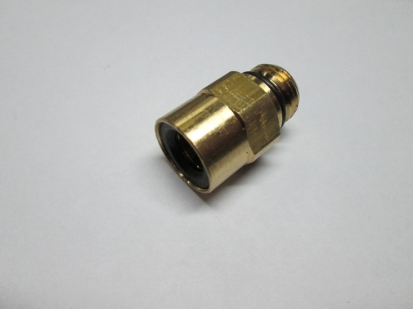 Фитинг металл. 12-М16х1,5 (прямой)