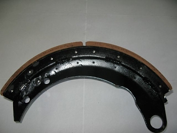 Колодка тормозная ГАЗ 3307 зад.