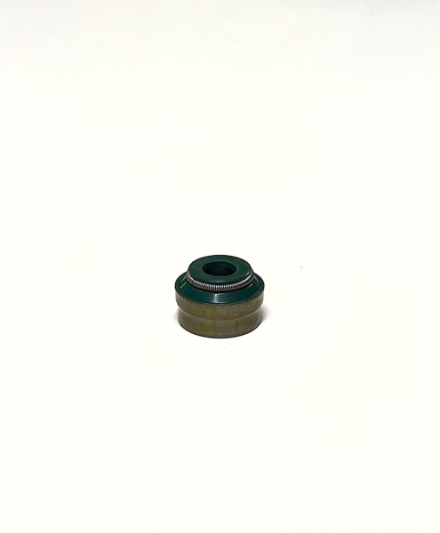 Колпачок маслоотражательный 534 дв.