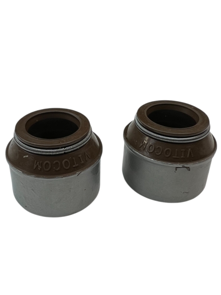 Клапана впускнын дв. 240,243,245,260 с 07.2005 ОРИГИНАЛ (2 шт. с маслосъемными колпачками) ФАРЕР