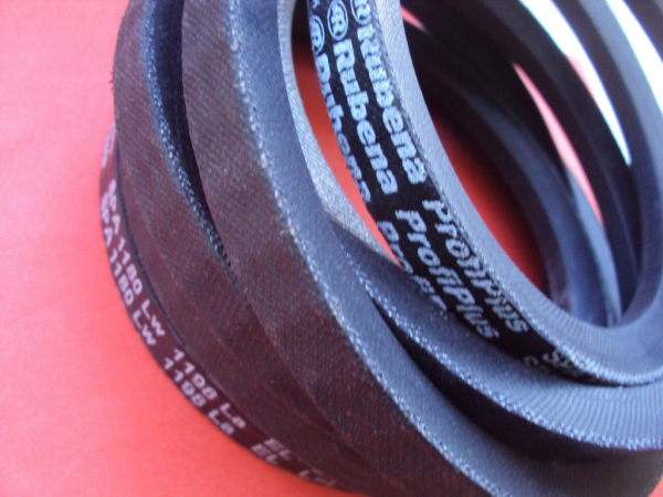 Ремень 1250 (12,7х10) клиновой МТЗ-80,100 Rubena