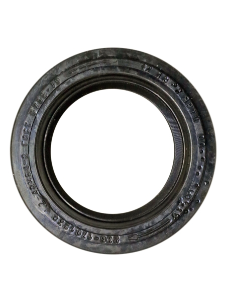 Сальник КПП ЯМЗ 42х64х13