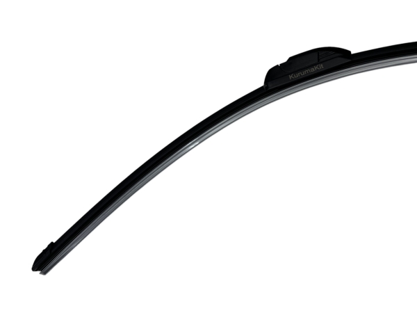 Щетка стеклоочистителя бескаркасная 28/700mm крепление HOOK крючок KURUMAKIT