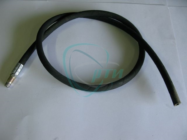 Шланг топливный D8 (до 1,33м; 1штуц.; обж.) резин. дв 406 Волга,ГАЗель СЗРТ