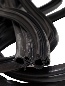 Уплотнитель проема двери Г-ль сдвижной /5,3 м/ Уралэластотехника