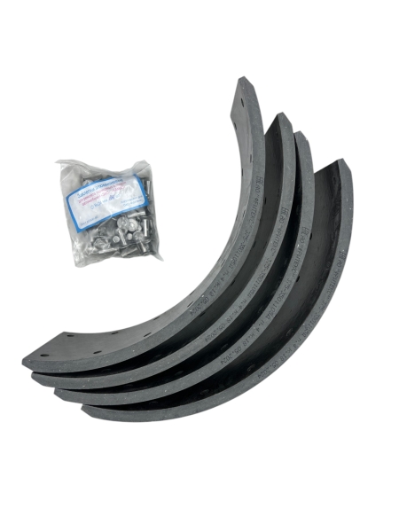 Накладки тормозные Урал с заклепками сверленые в индивидуальной упаковке (к-т 4 шт.) св. с заклепкам