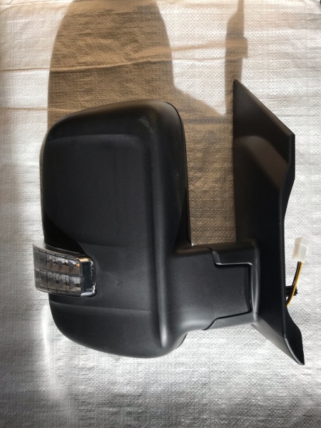 Зеркало заднего вида /Г-ль NEXT/(одноногое) руч. привод, обогрев, с повт, тисненое (черное) правое