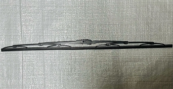 Щетка стеклоочистителя металл. каркас (600мм) под крючок 9*3 Китай