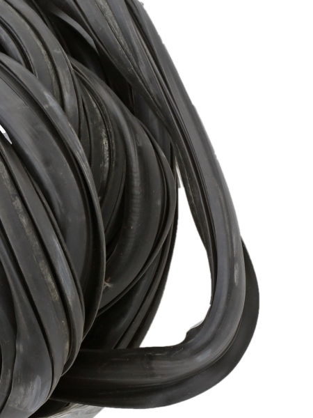 Уплотнитель стекла (бокового) окна боковины СЕВ. СЗРТ