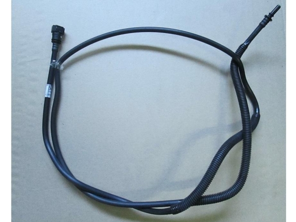 Трубка топл. полиамид. Вал-й дв.Cummins 3,8 от двигателя к баку