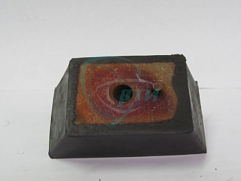 Подушка двигателя (подвески) передняя В