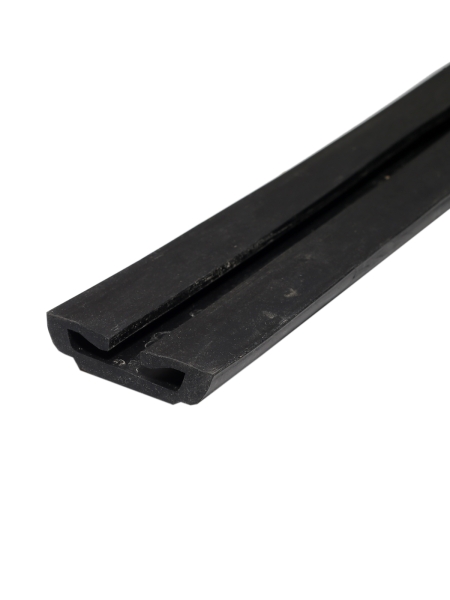 Накладка бампера 3102 перед.