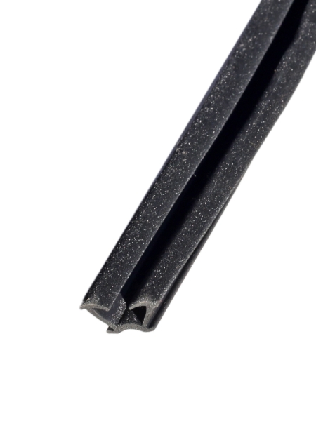 Уплотнитель стекла (опускного) УАЗ-3160, ПАТРИОТ перед. двери нижний БРТ