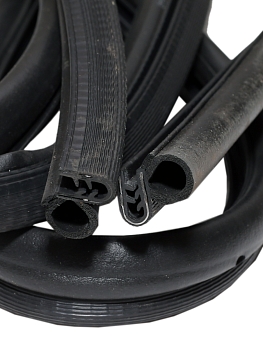 Уплотнитель проема двери 2121 перед. Уралэластотехника