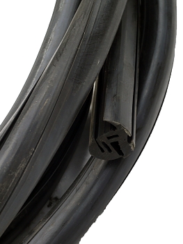 Уплотнитель стекла (лобового) ПАЗ "Аврора" СЗРТ