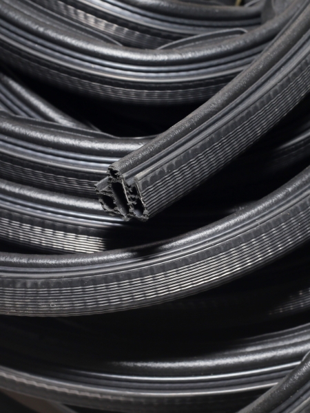 Уплотнитель проема двери ПАЗ (аварийной), 2108, КамАЗ Уралэластотехника