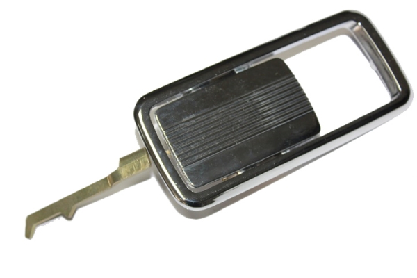 Ручка задней двери наруж.левая