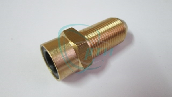 Фитинг металл. 12-М18х1,5 (прямой)