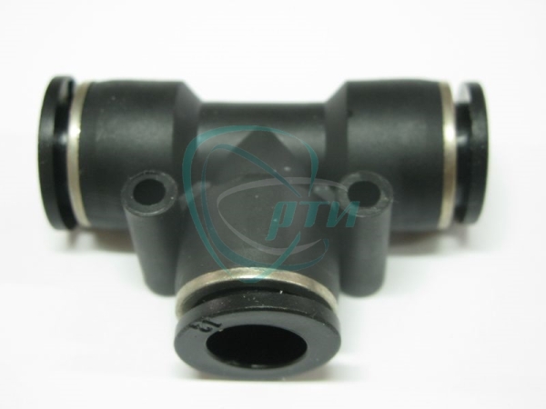 Фитинг трубки ПВХ 14 мм (тройник)